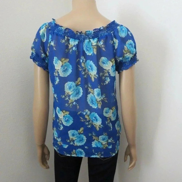 NEW Abercrombie Floral Sheer Top Size Medium - Picture 7 of 8